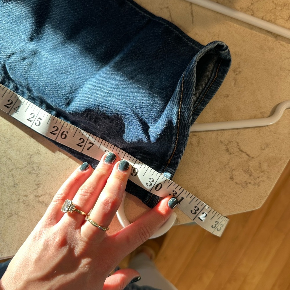 Levi's Women's Skinny Jeans - Dark Blue - Picture 6 of 6